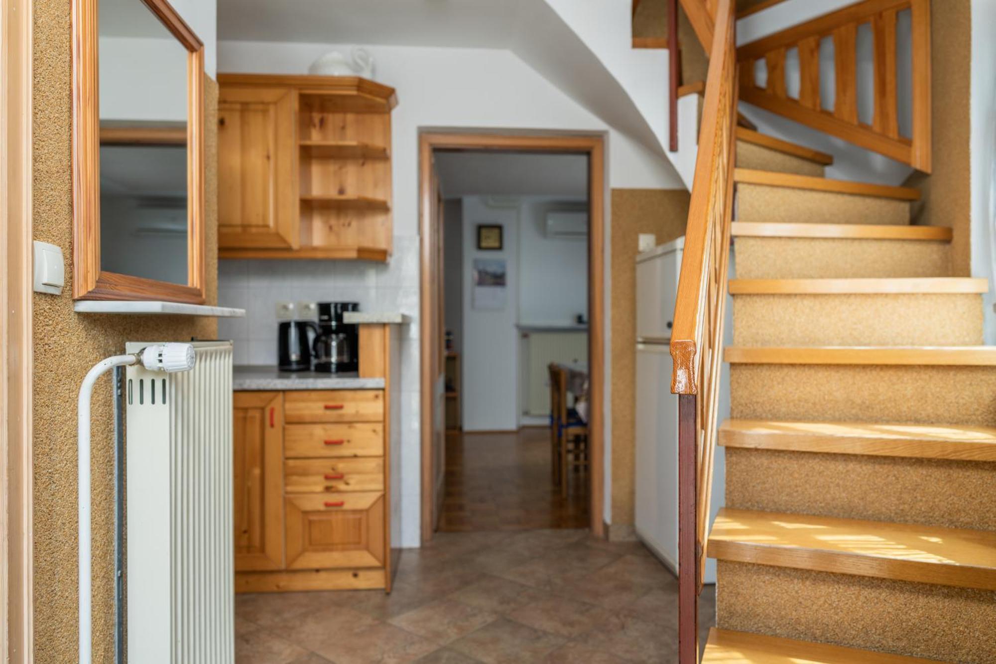 Holiday Home Pri Srni 博希尼 外观 照片