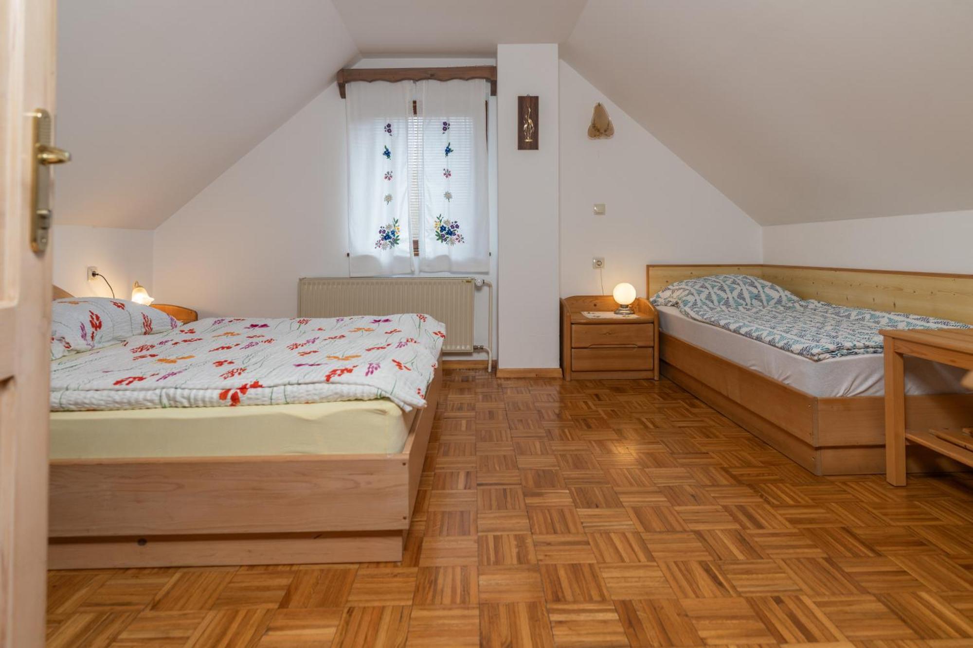 Holiday Home Pri Srni 博希尼 外观 照片